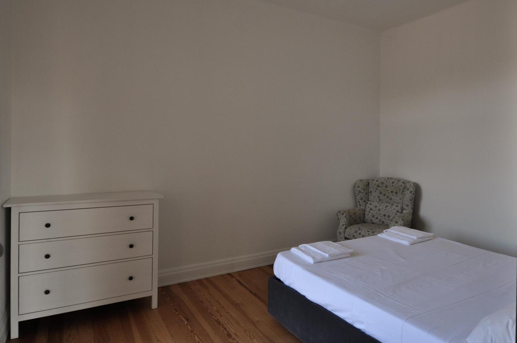 Valentine Apartment *