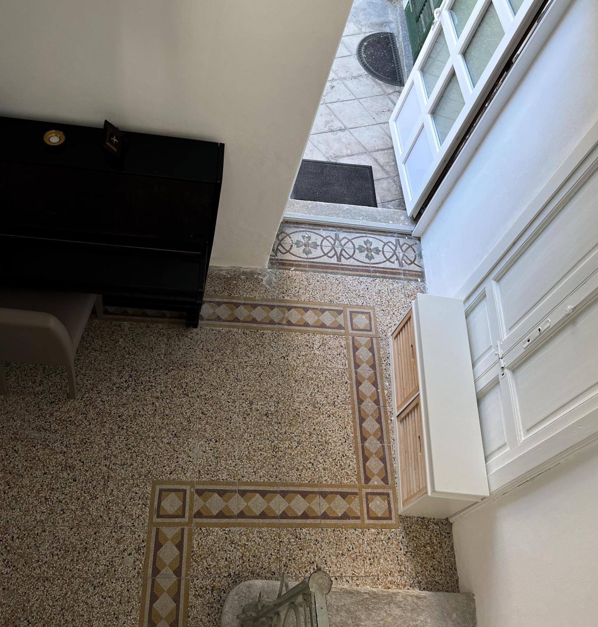 Valentine Apartment Lesa